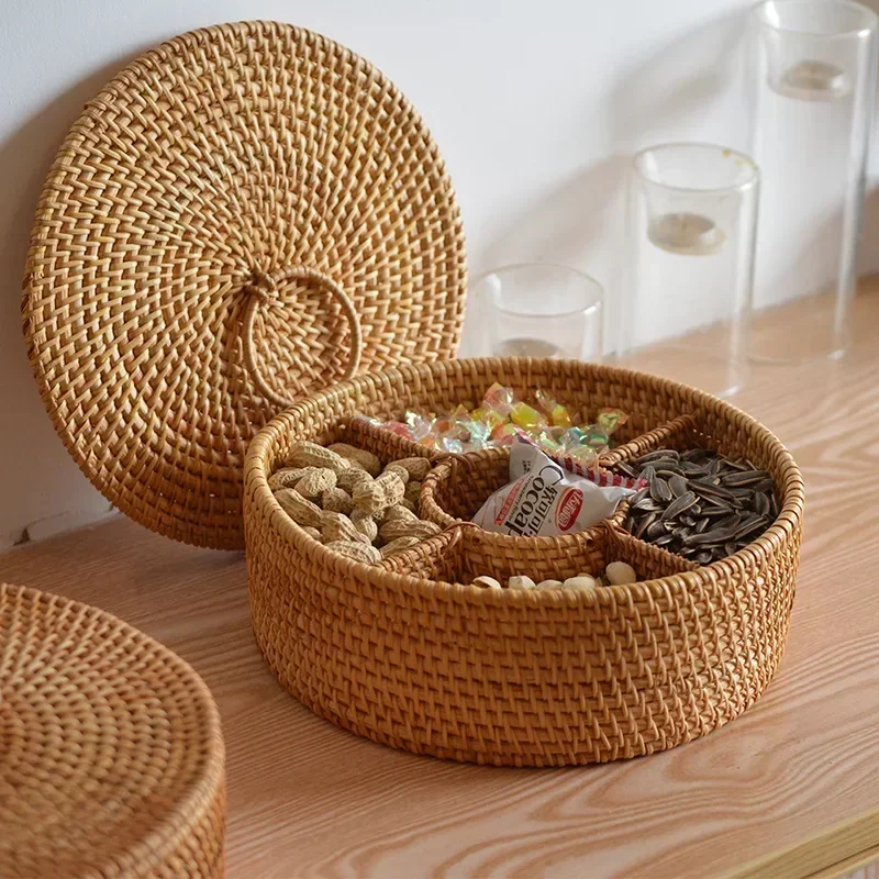 Food Snacks With Fiber - Kotak Rotan Alami 5 Sekat Keranjang